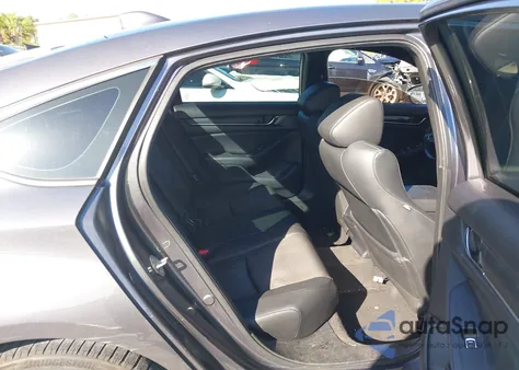 2019 Honda Accord Sport z USA, uszkodzony, nr VIN 1HGCV1F35KA123247